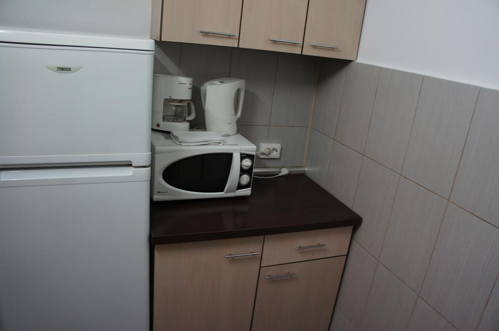 Agentia H Accommodation Bukarest Exterior foto