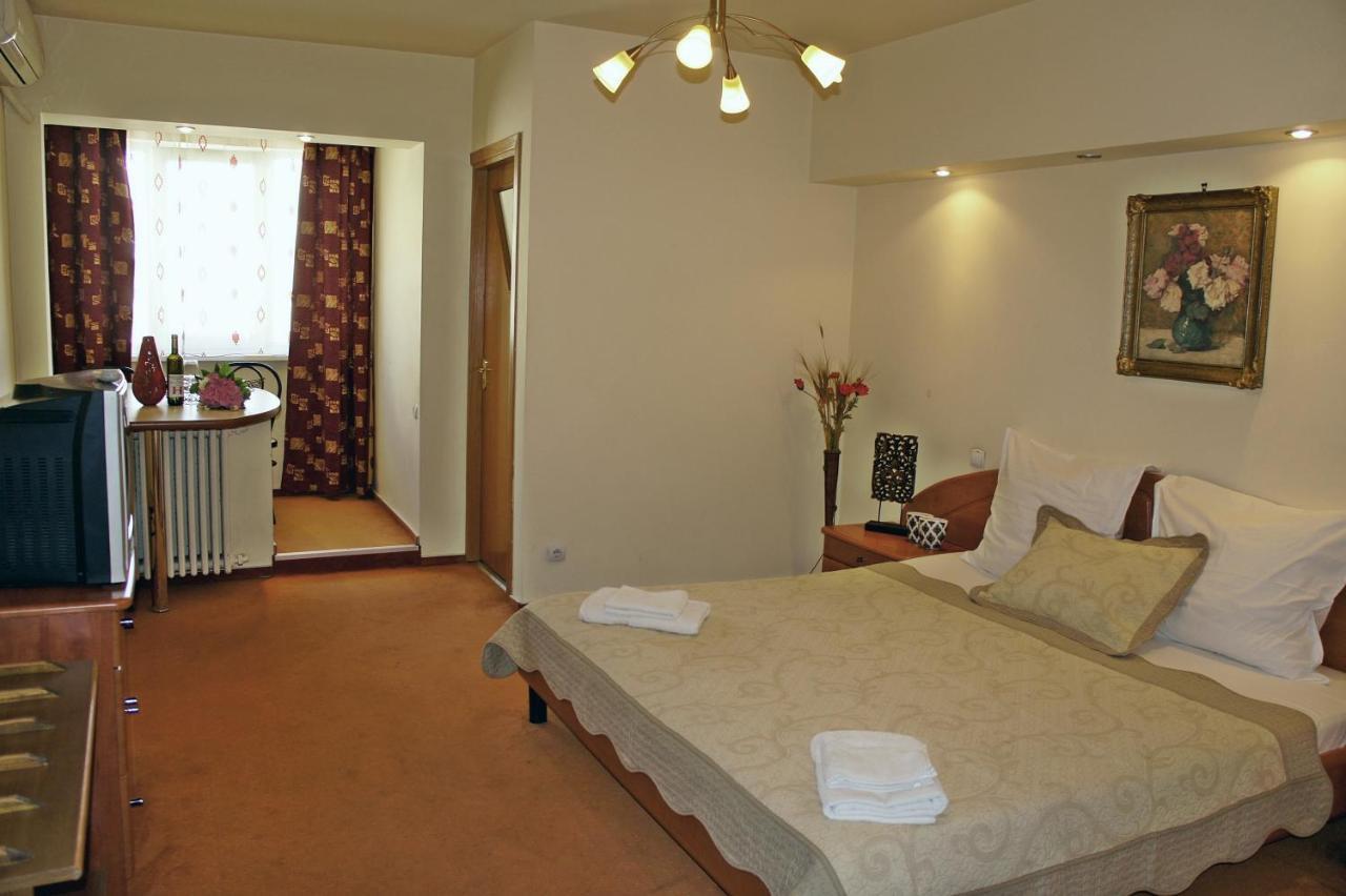 Agentia H Accommodation Bukarest Exterior foto